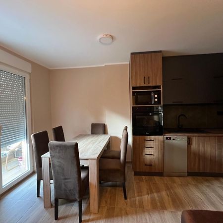 Apartman Dasic Jagodina Exteriör bild